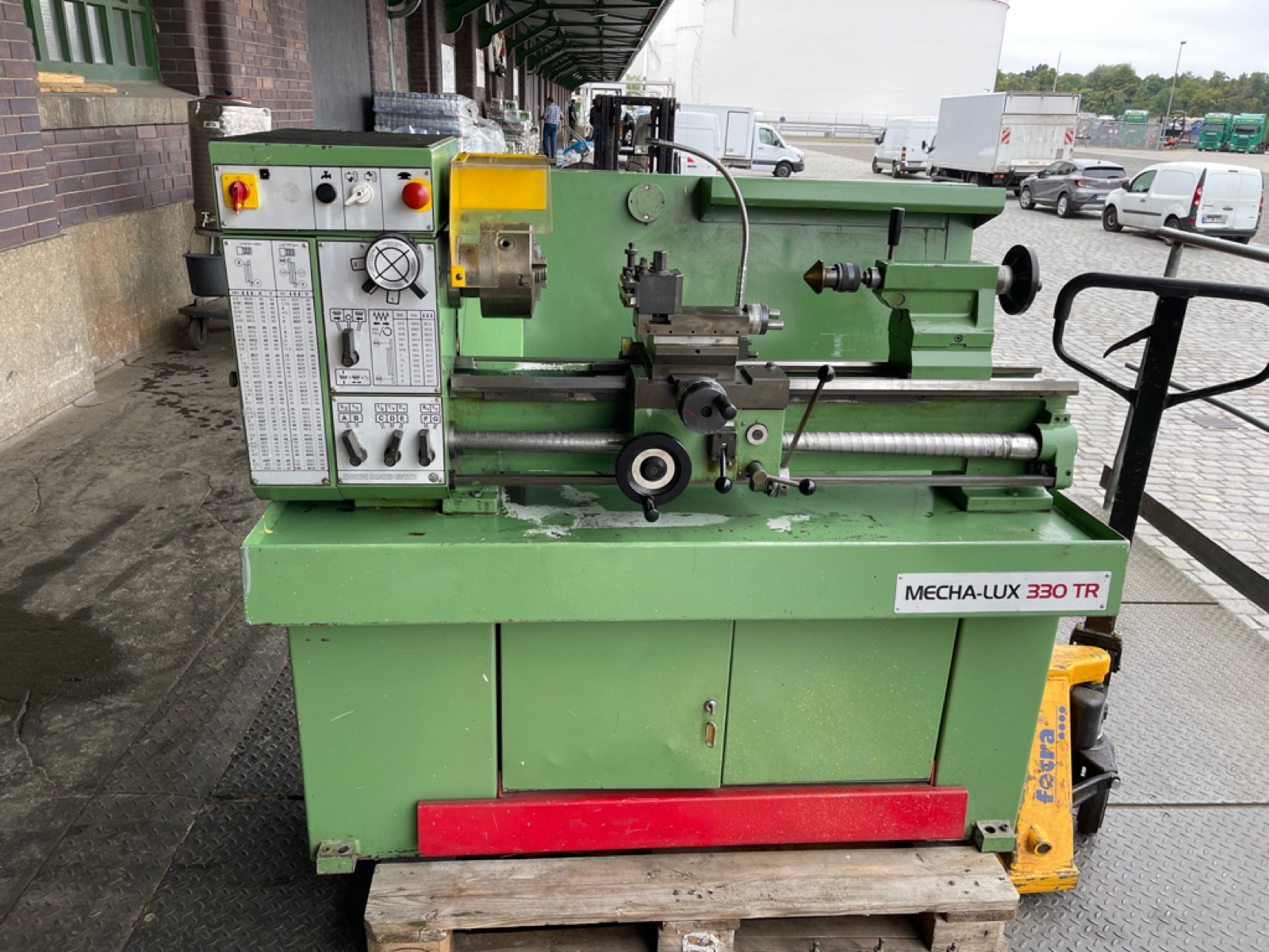 MECHA-LUX 330 TR Universaldrehmaschine — gebrauchte Drehbank bei GambTec