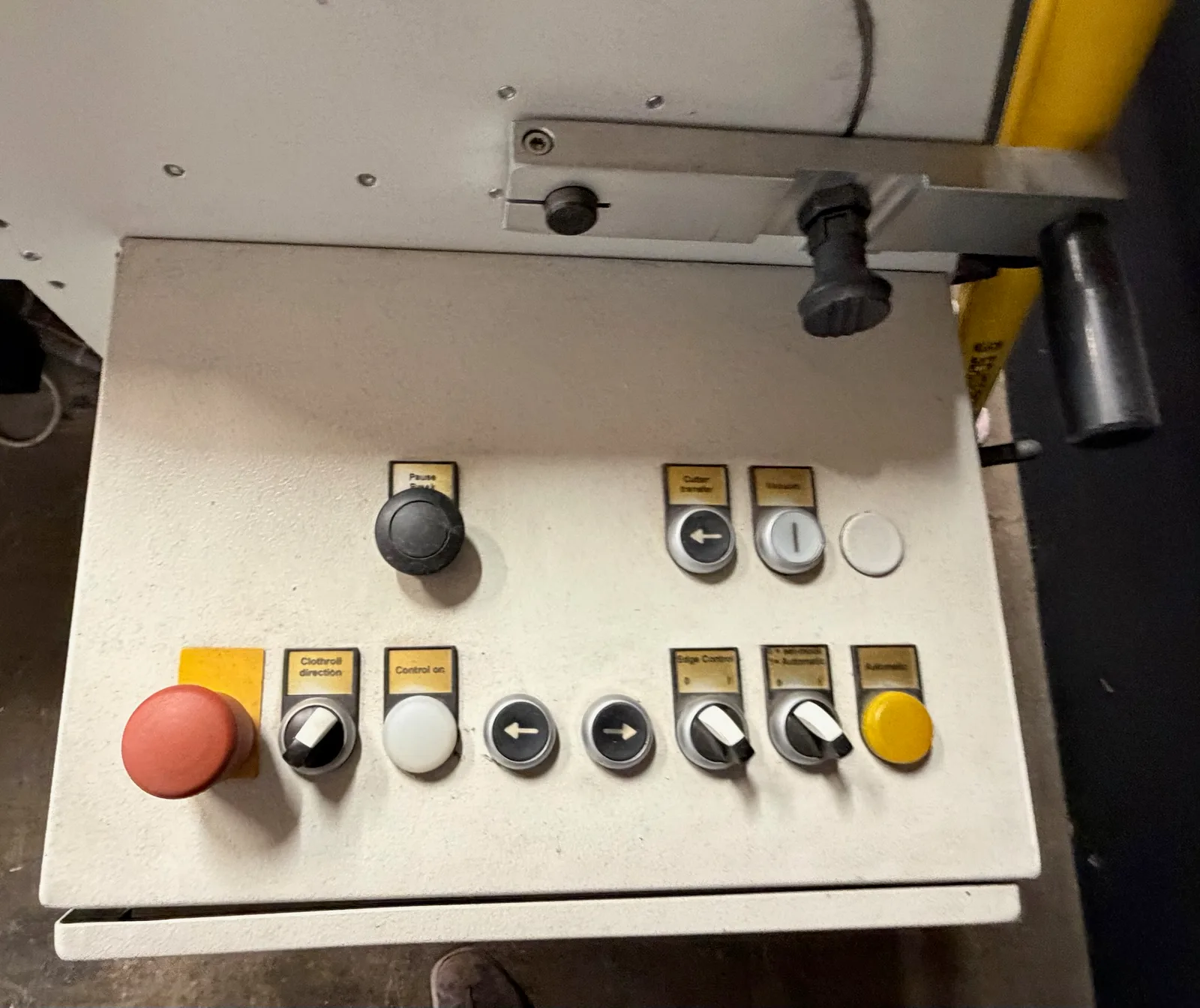 Bullmer Premiumcut ELC — CNC-Flachbett-Cutter 5320 mm, Vakuum & Videokopf – Bild 36