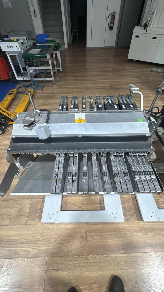 SMT-Fertigungslinie: Reflow Soltek SM8 & TWS850, BGA KIDI KID-650, Sony Pick&Place – Bild 3